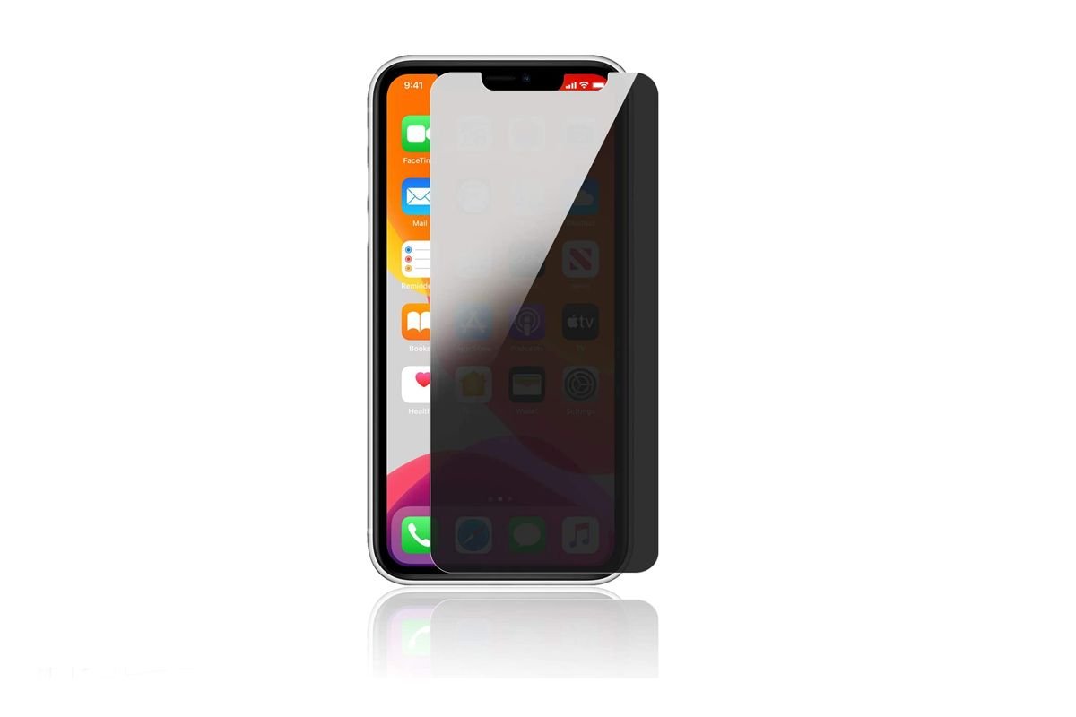 Green iPhone 12/12 Pro  3D Privacy Glass Screen Protector 6.1"
